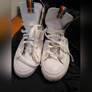 Pride Converse